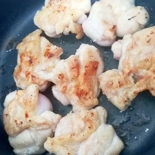 中華ガーリック風味の鶏もも肉焼き